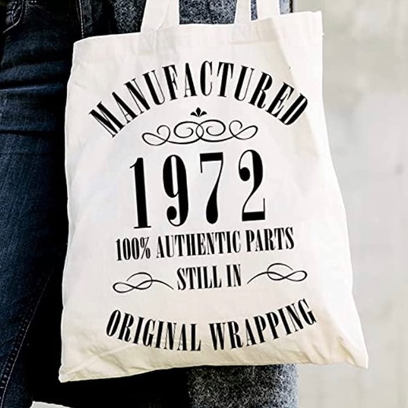 1972 Canvas Shopping Tote Like New - Picture 2 of 3